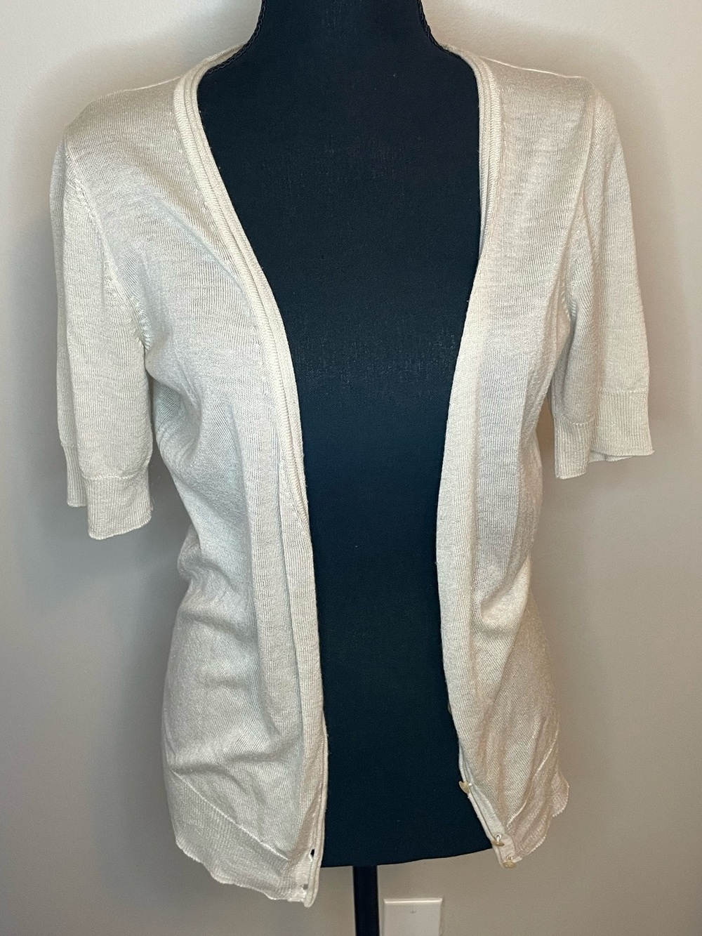 New York & Company Beige Open-Front Short Sleeve Cardigan